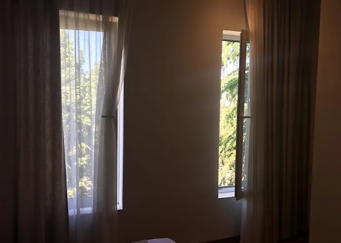 住宿加早餐酒店 Soleo 地拉那